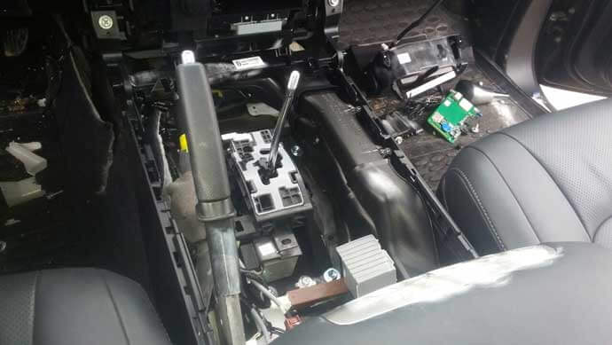 Попытка угона Toyota Land Cruiser 200