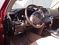 Попытка угона Toyota Land Cruiser 200